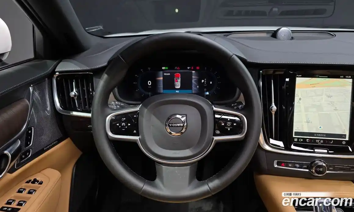 Volvo S90 2024 2.0 гидро в Москве № 164194, фото 13
