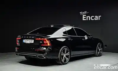 Volvo S60 2022 2.0 гидро в Москве № 164394, миниатюра 2
