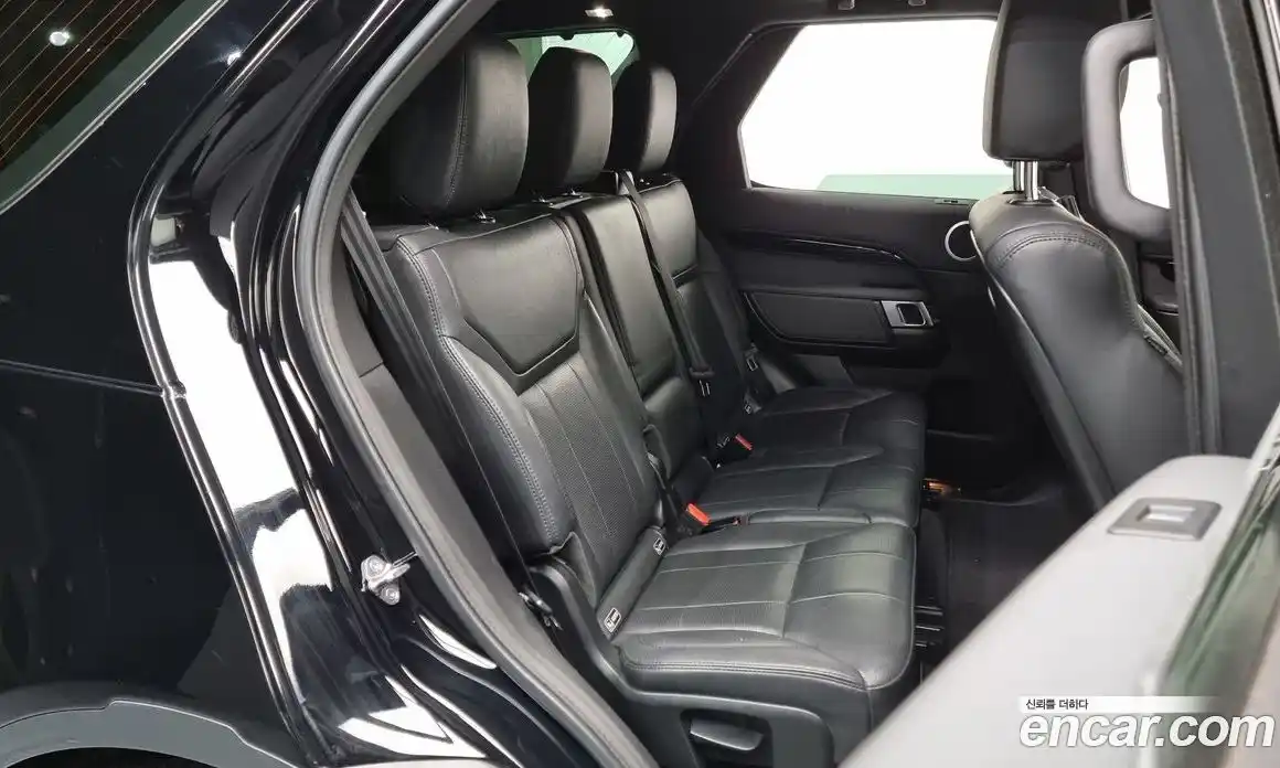 Land Rover Discovery 2019 2.0 гидро в Москве № 166324, фото 11