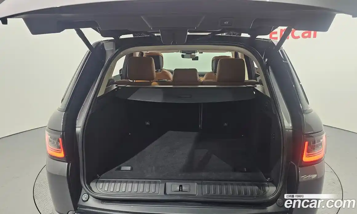 Land Rover Range-Rover Sport 2019 3.0 гидро в Москве № 166401, фото 20