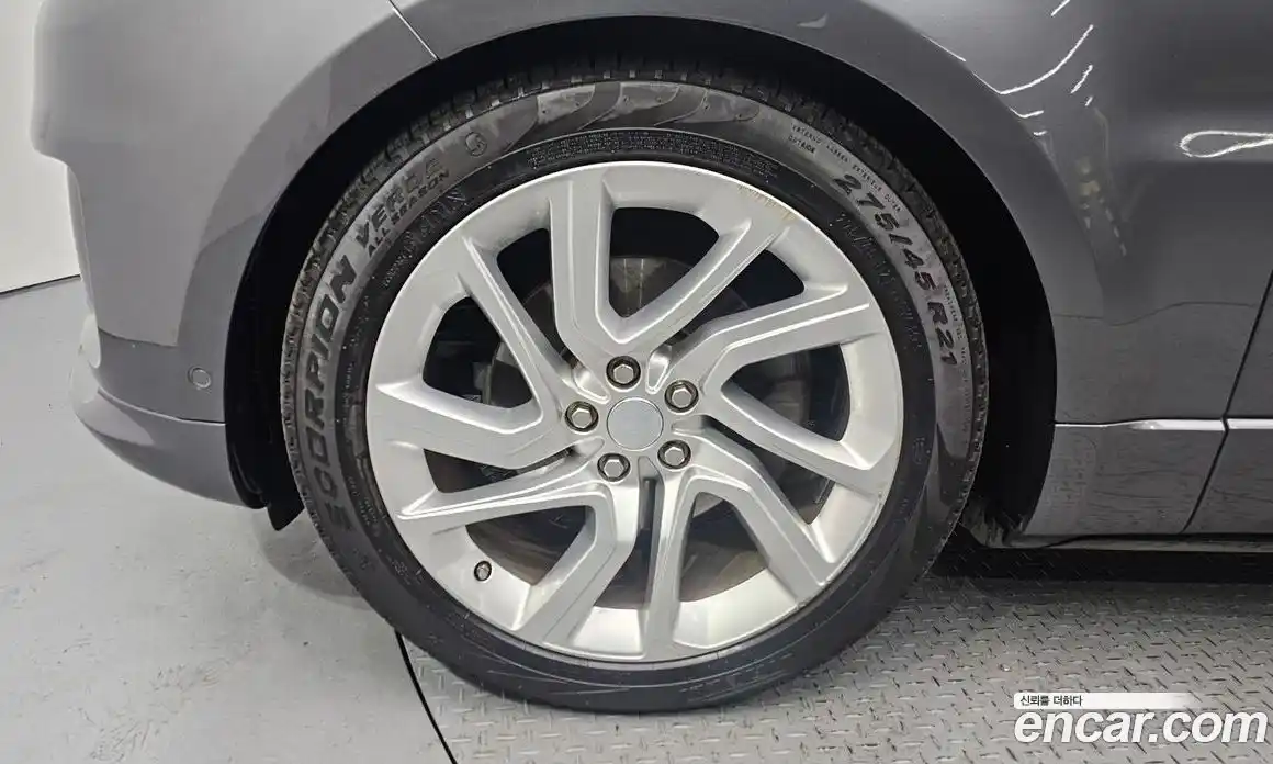 Land Rover Range-Rover Sport 2019 3.0 гидро в Москве № 166401, фото 5