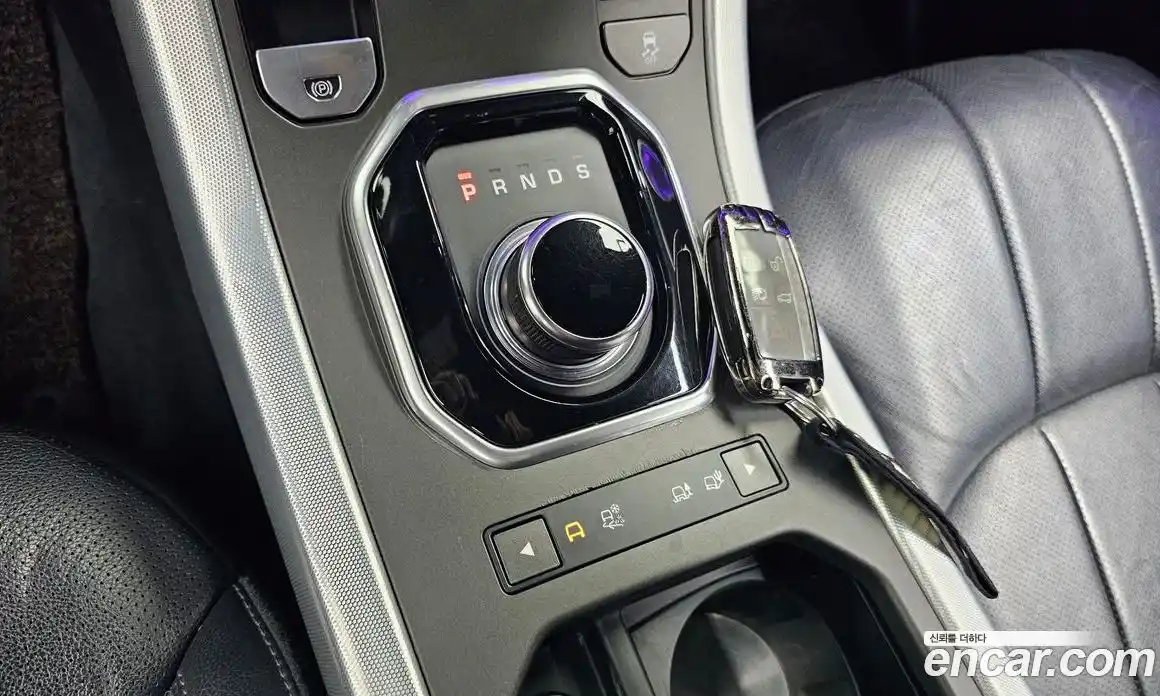 Land Rover Range-Rover Evoque 2017 2.0 гидро в Москве № 166586, фото 9
