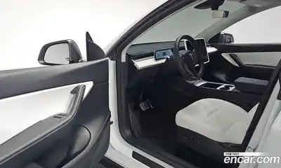 Tesla Model Y 2022 0.2 гидро в Москве № 167697, миниатюра 12