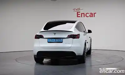 Tesla Model Y 2022 0.2 гидро в Москве № 167697, миниатюра 4