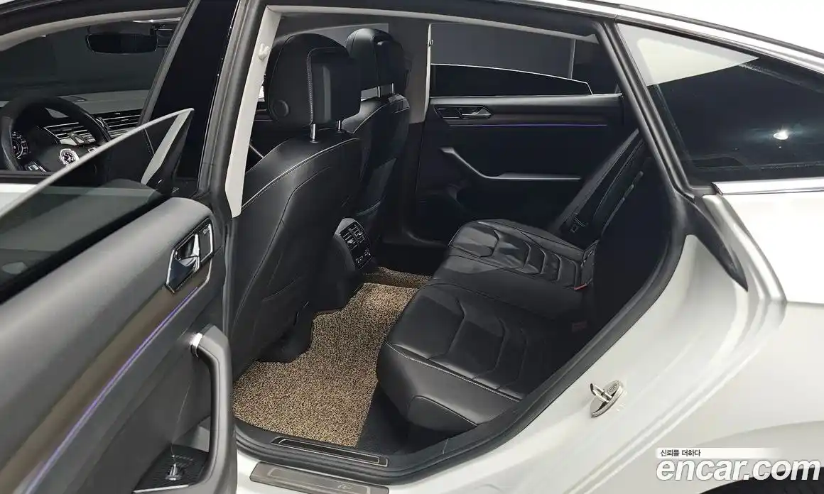 Volkswagen Arteon 2019 2.0 гидро в Москве № 168637, фото 12