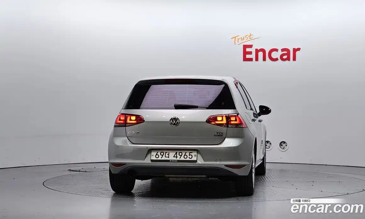 Volkswagen Golf 2014 1.6 гидро в Москве № 168953, фото 4