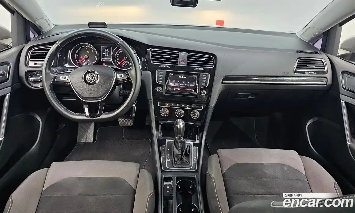 Volkswagen Golf 2014 1.6 гидро в Москве № 168953, фото 7