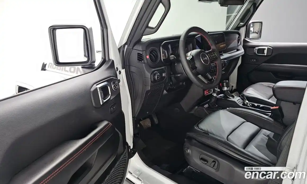 Jeep Wrangler 2024 2.0 гидро в Москве № 169489, фото 11