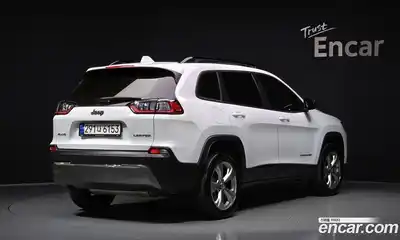 Jeep Cherokee 2022 2.4 гидро в Москве № 169780, миниатюра 2