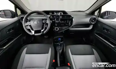 Toyota Prius 2020 1.5 гидро в Москве № 170298, миниатюра 7