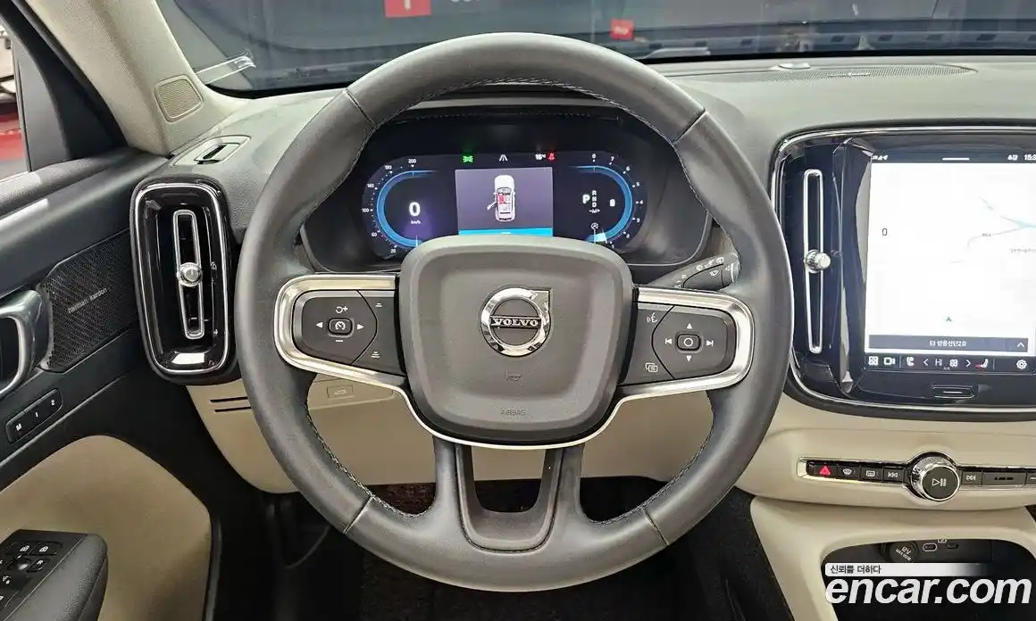 Volvo XC40 2022 2.0 гидро в Москве № 189381, фото 13