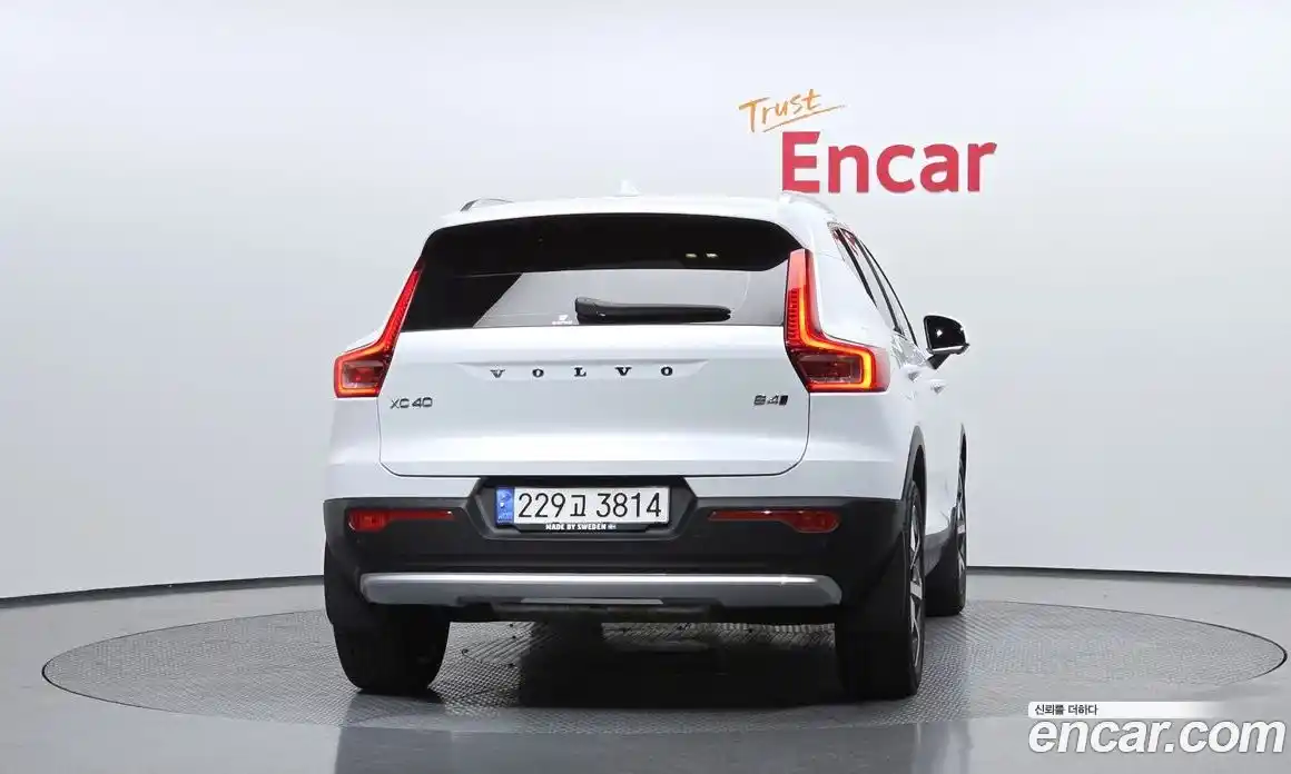 Volvo XC40 2022 2.0 гидро в Москве № 189381, фото 4