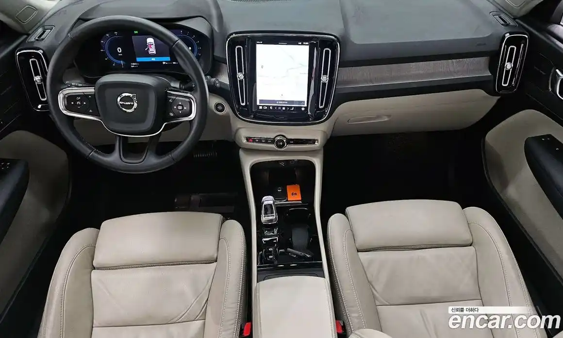 Volvo XC40 2022 2.0 гидро в Москве № 189381, фото 7