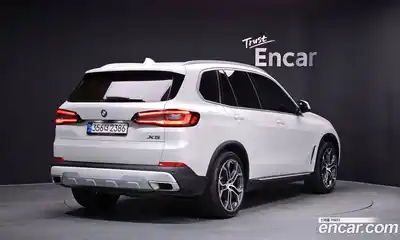BMW X5 2022 3.0 гидро в Москве № 191476, миниатюра 2