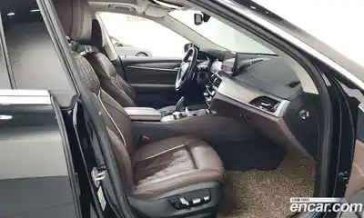 BMW 6-Series 2023 2.0 гидро в Москве № 191876, миниатюра 11
