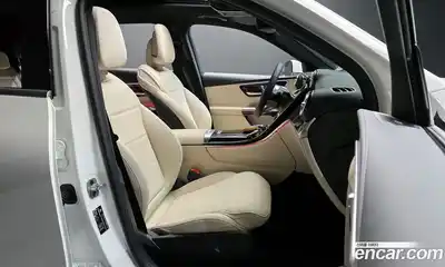 Mercedes-Benz GLC-Class 2025 2.0 гидро в Москве № 193823, миниатюра 10