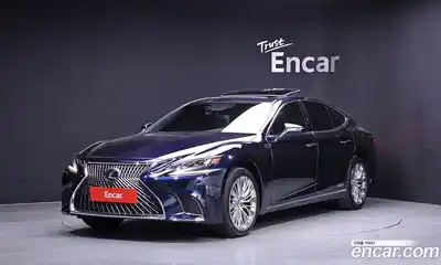 Lexus LS, 2019