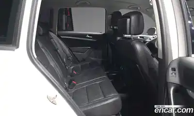 Volkswagen Tiguan 2013 2.0 гидро в Москве № 199134, миниатюра 12