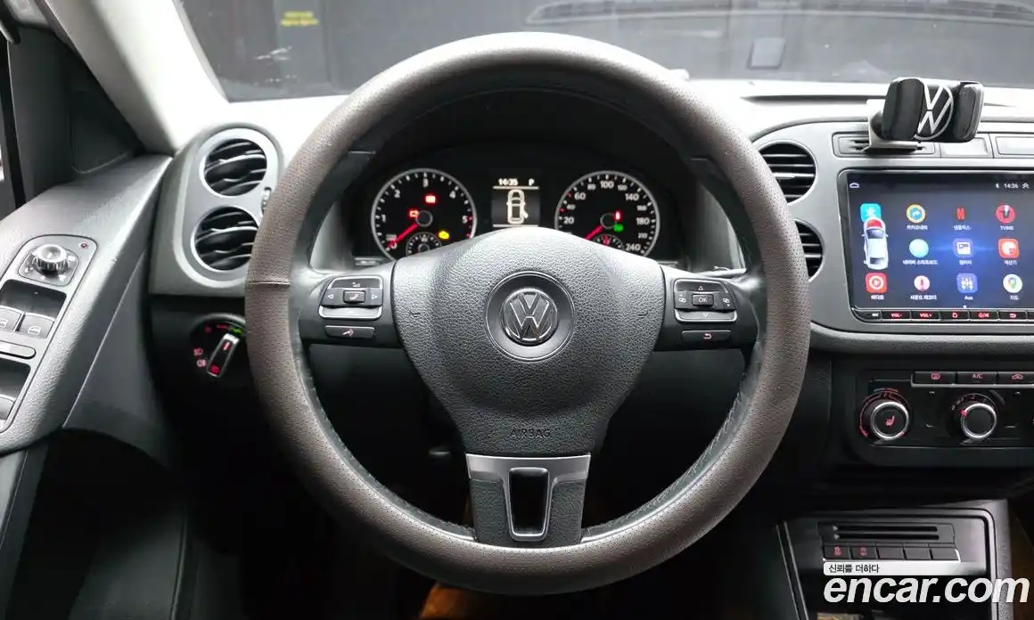 Volkswagen Tiguan 2013 2.0 гидро в Москве № 199134, фото 13