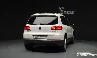 Volkswagen Tiguan 2013 2.0 гидро в Москве № 199134, миниатюра 4
