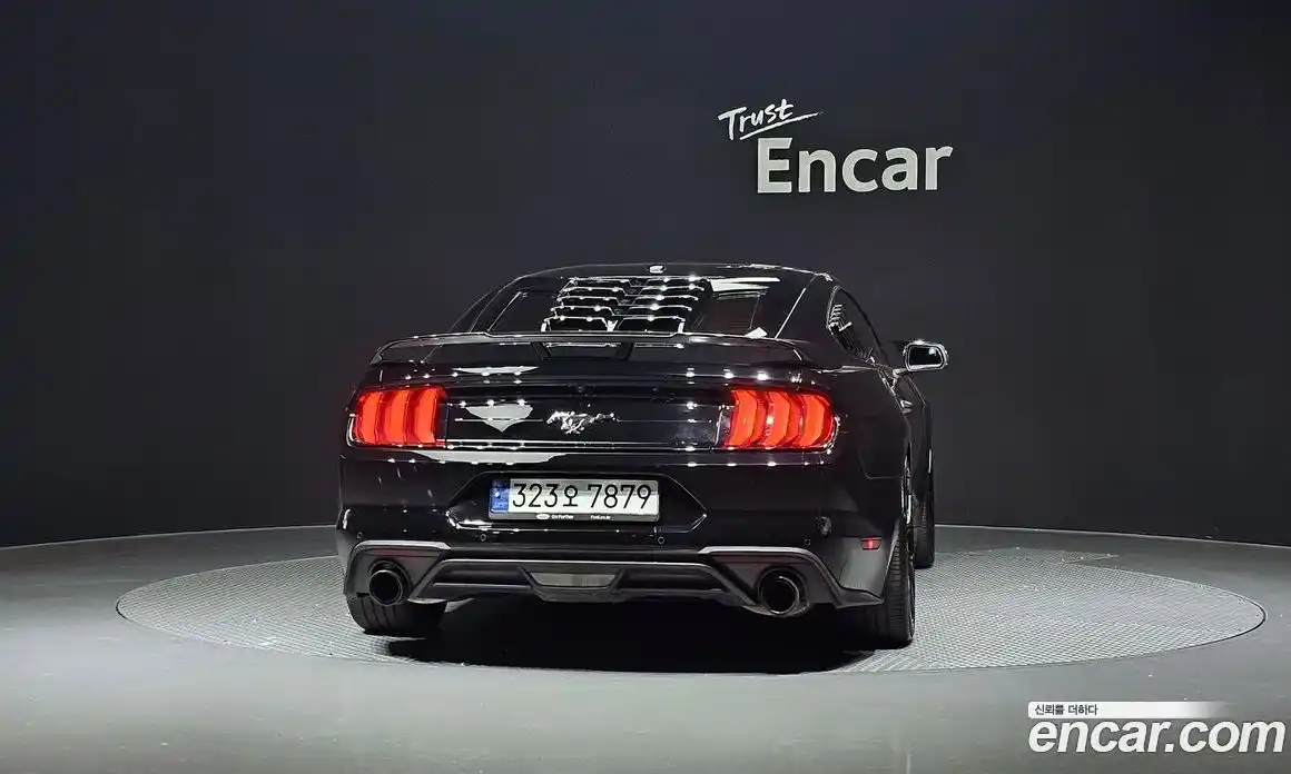Ford Mustang 2018 2.3 гидро в Москве № 199807, фото 4