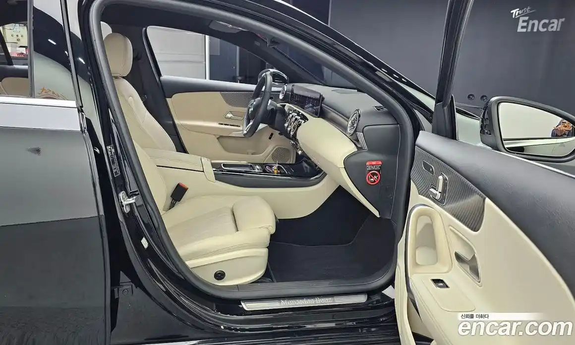 Mercedes-Benz A-Class 2025 2.0 гидро в Москве № 202239, фото 11