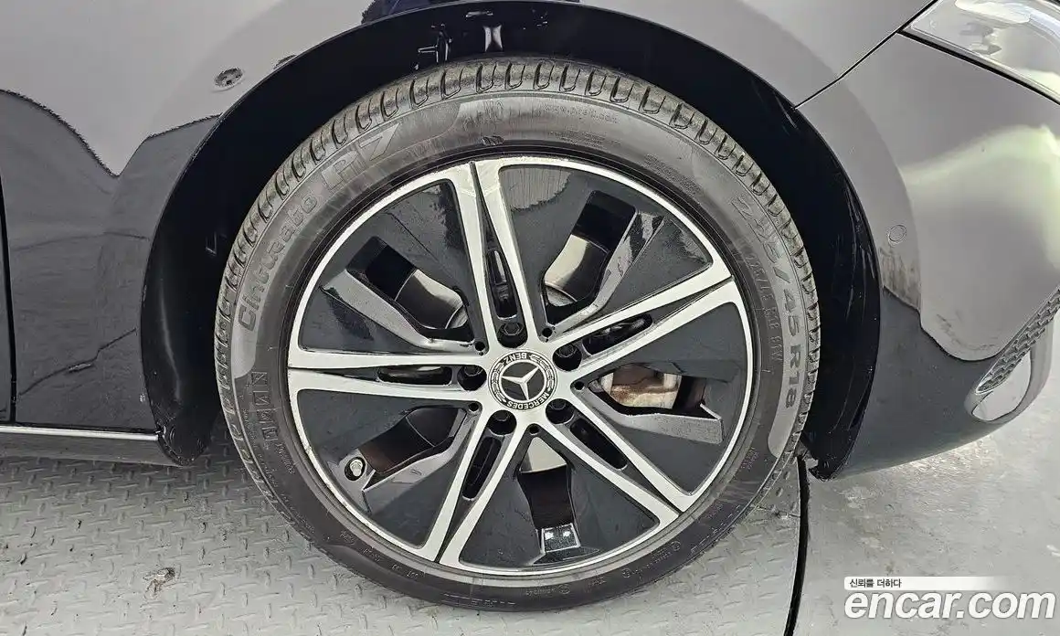 Mercedes-Benz A-Class 2025 2.0 гидро в Москве № 202239, фото 5