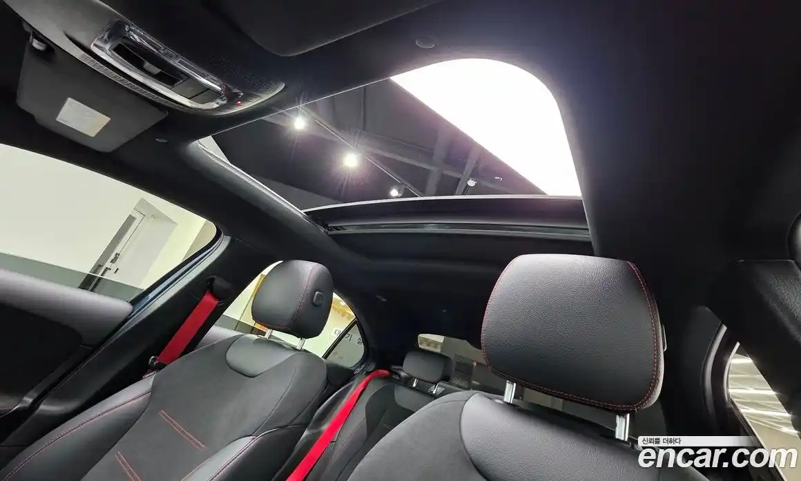 Mercedes-Benz A-Class 2022 2.0 гидро в Москве № 206521, фото 11