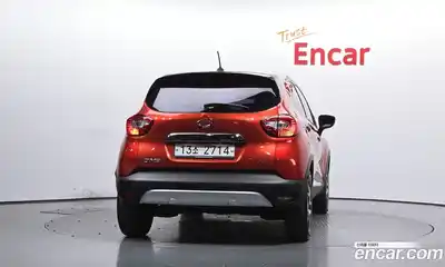 Renault QM3 2015 1.5 гидро в Москве № 207647, миниатюра 4