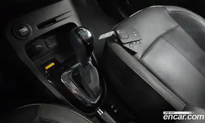 Renault QM3 2015 1.5 гидро в Москве № 207647, миниатюра 9
