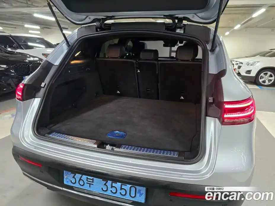 Mercedes-Benz EQC 2020 0.2 гидро в Москве № 209286, фото 18