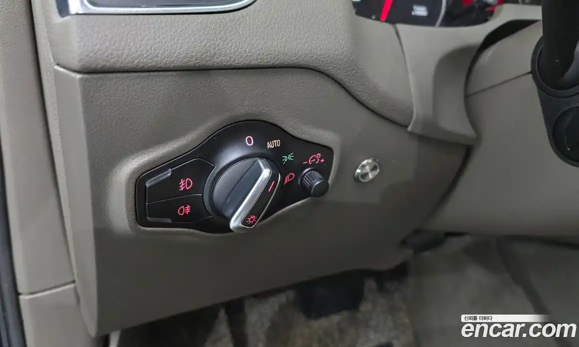 Audi Q5 2012 2.0 гидро в Москве № 211738, фото 17