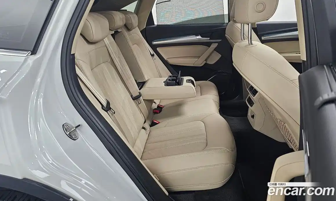 Audi Q5 2023 2.0 гидро в Москве, фото 12