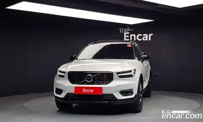 Volvo XC40 2020 2.0 гидро в Москве № 212879, миниатюра 3