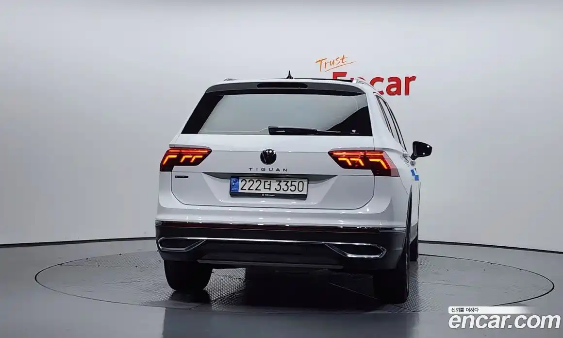 Volkswagen Tiguan 2022 2.0 гидро в Москве № 215083, фото 4