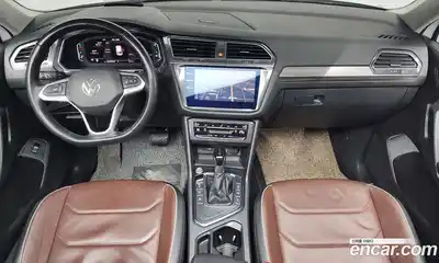 Volkswagen Tiguan 2022 2.0 гидро в Москве № 215083, миниатюра 7