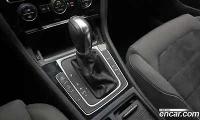 Volkswagen Golf 2013 2.0 гидро в Москве № 215175, миниатюра 9