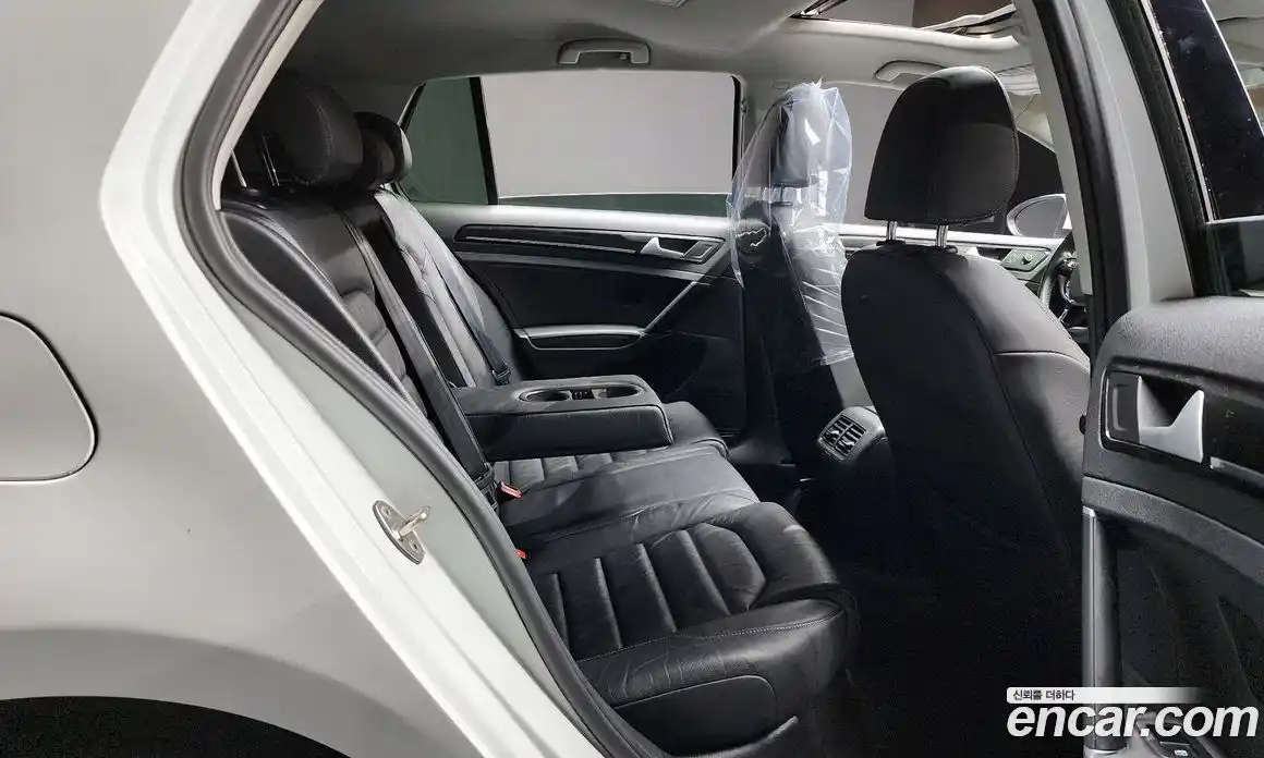 Volkswagen Golf 2015 2.0 гидро в Москве № 215274, фото 12