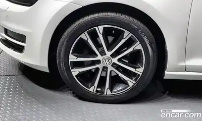 Volkswagen Golf 2015 2.0 гидро в Москве № 215274, миниатюра 5