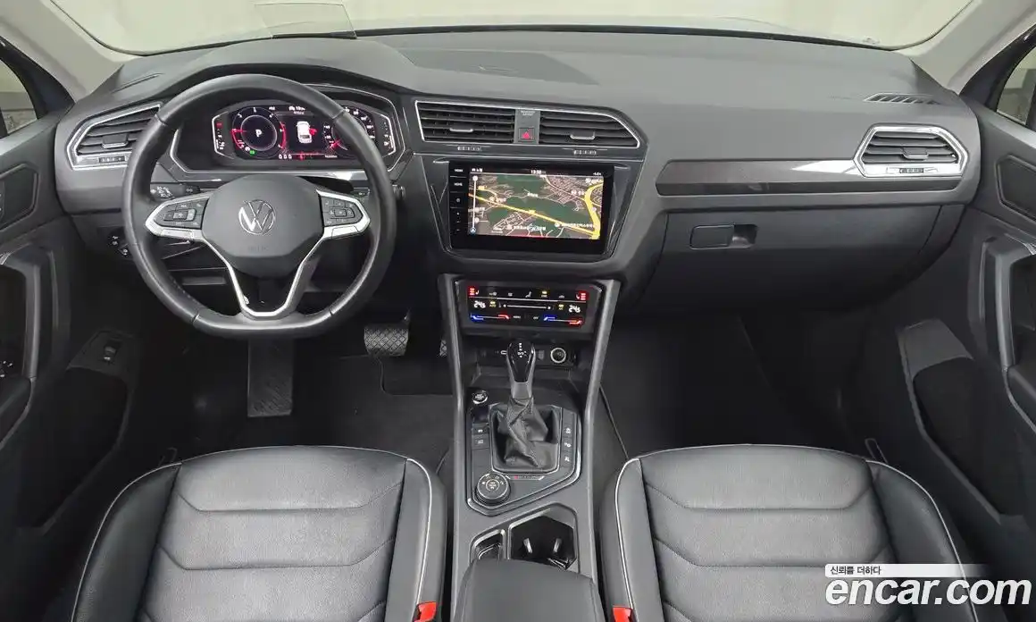 Volkswagen Tiguan 2023 2.0 гидро в Москве № 215285, фото 7