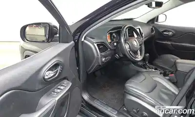 Jeep Cherokee 2021 2.4 гидро в Москве № 215485, миниатюра 10