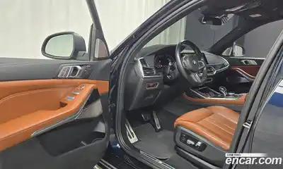 BMW X7 2021 3.0 гидро в Москве № 228610, миниатюра 11