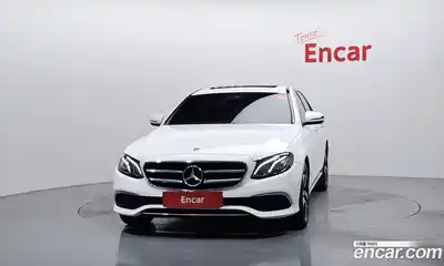 Mercedes-Benz E-Class 2020 2.0 гидро, миниатюра 3