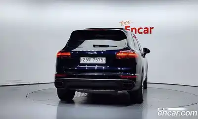 Porsche Cayenne 2015 3.0 гидро в Москве № 230990, миниатюра 4