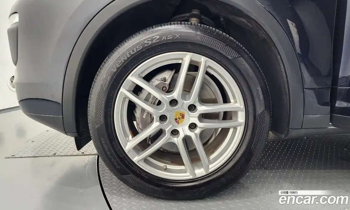 Porsche Cayenne 2015 3.0 гидро в Москве № 230990, фото 5
