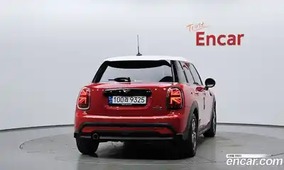 Mini Cooper 2022 1.5 гидро в Москве № 231398, миниатюра 3