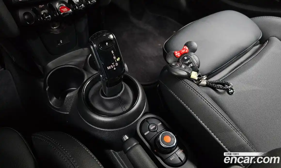 Mini Cooper 2022 1.5 гидро в Москве № 231398, фото 8