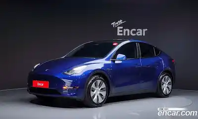Tesla Model Y, 2021