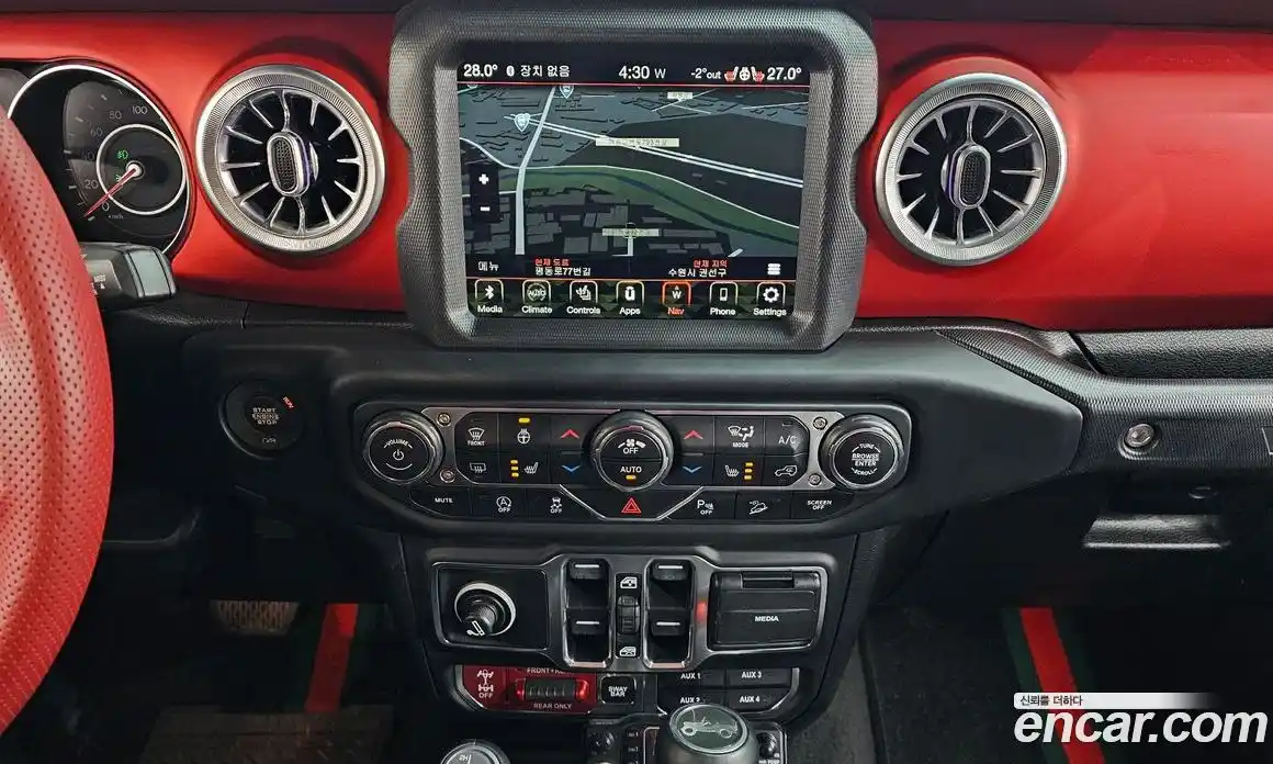 Jeep Wrangler 2019 2.0 гидро в Москве, фото 15