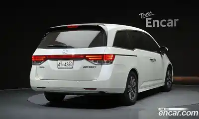 Honda Odyssey 2015 3.5 гидро в Москве № 232915, миниатюра 2